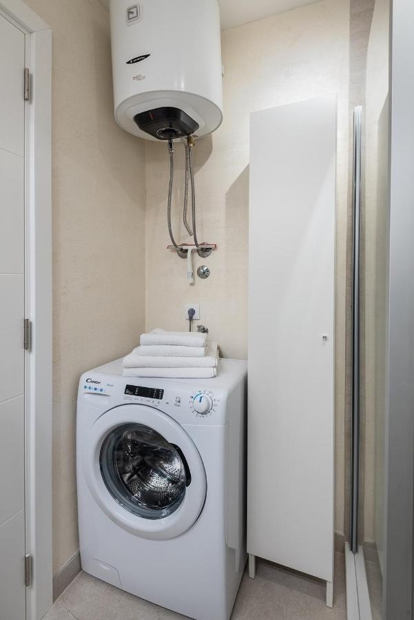 Apartment Vracar Belgrade, St Sava Church Park Belgrado Exterior foto